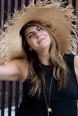 Katie-Sturino-Crop-Tops-12ish-style-Man-Repeller-Summer—7